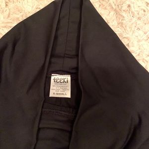 Teeki leggings ~ black, laser cut